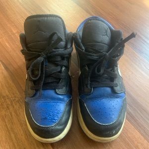 Beat up air Jordan 1 lows